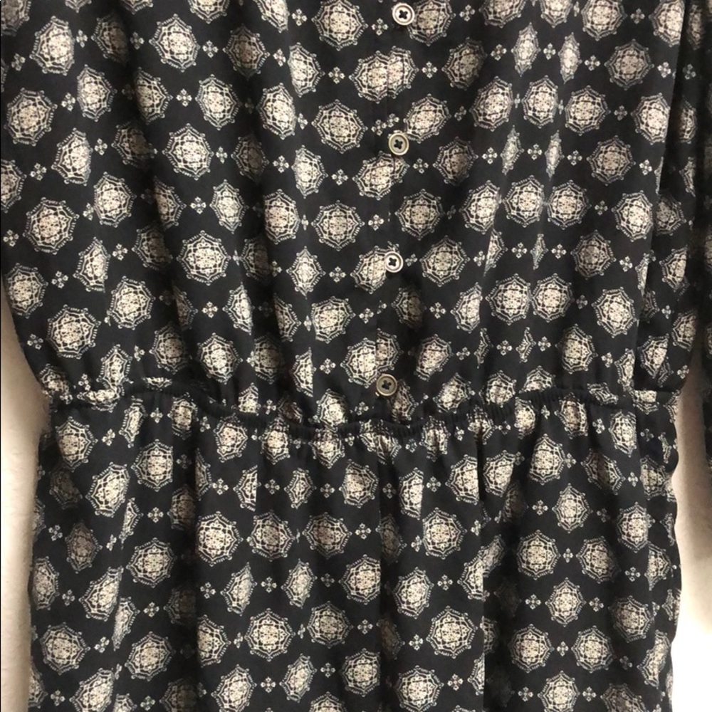 Romper - Picture 2 of 3